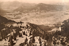 Blick-vom-Gamsknogl-auf-de-Kohler-Oim-und-d´Inzl-Anfang-de-30er-Johr