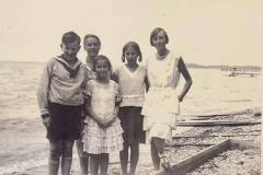 Strandbad-Chieming.-Zu-sehen-die-Privathuetten.-Bilder-ca.1920-1930.-Aus-Privatsammlung-3