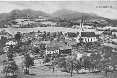 1920