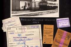 Bahnhof-in-Grassau-mit-einigen-Fahrkarten-1963