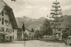 Grassau-1952-mit-Postauto