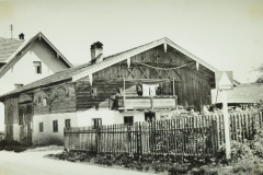 Traunstein-Haslach-Bauernhof-Karus-Wohnhaus-mit-Stall-vor-1940