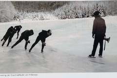 Inzell-Training-der-Eisschnelllaeufer-am-Frillensee