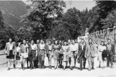 Prien-1947-DP-youth-from-the-International-Childrens-Center-at-Prien-am-Chiemsee-on-an-outing-46-47