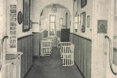 Prien-Kurhotel-Kampenwald-Hoteleingang-und-Diele-1929