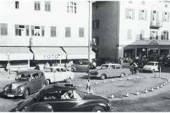 Prien-am-Chiemsee-Kreisverkehr-am-Marktplatz-1959