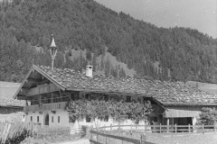 Reit-im-Winkl-Bauernhof-Glasplatte