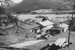 Reit-im-Winkl-Dachlandschaft-Glasplatte