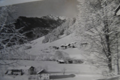 Osdseidn-fo-Sankt-Georg-midm-Blick-noach-Wesdn-zum-Hochfealln-nauf