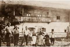 Ruhpolding-Ramslerhof-um-1900-heute-Fam.-Eisenberger