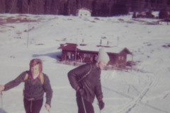 ergwachthuettn-vorn.-oben-Einfamilienhaus-von-de-Mittermaiers.-Winkelmoos