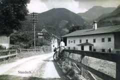 Staudach-Ortsstrasse-um-1920