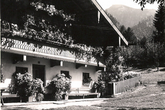 Staudach-unbek.-Bauernhaus-1950