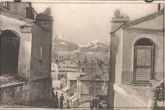 Traunstein-Blick-durchs-Loewentor-zum-Anberg-1910er