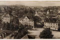 Traunstein-Blick-ueber-den-Maxplatz-Richtung-Bahnhofstrasse