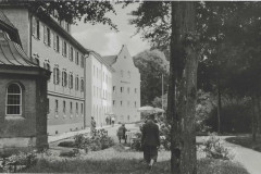 Traunstein-Kuranstalt-mit-Kneippbad