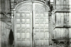 Armutsham-bei-Trostberg-Stadeltor-eines-Bundwerkstadels-1934
