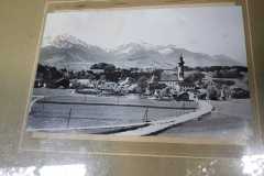 Vachendorf-ca.-1950-als-die-Strasse-nach-Axdorf-gebaut-wurde