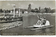 3 Damen in einem Boot,  1960iger Jahre